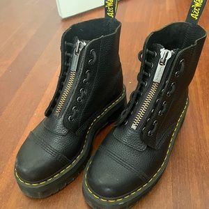 Dr. Martens Sinclair boots